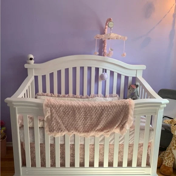 Peanutshell Arianna crib set - Picture 4 of 7